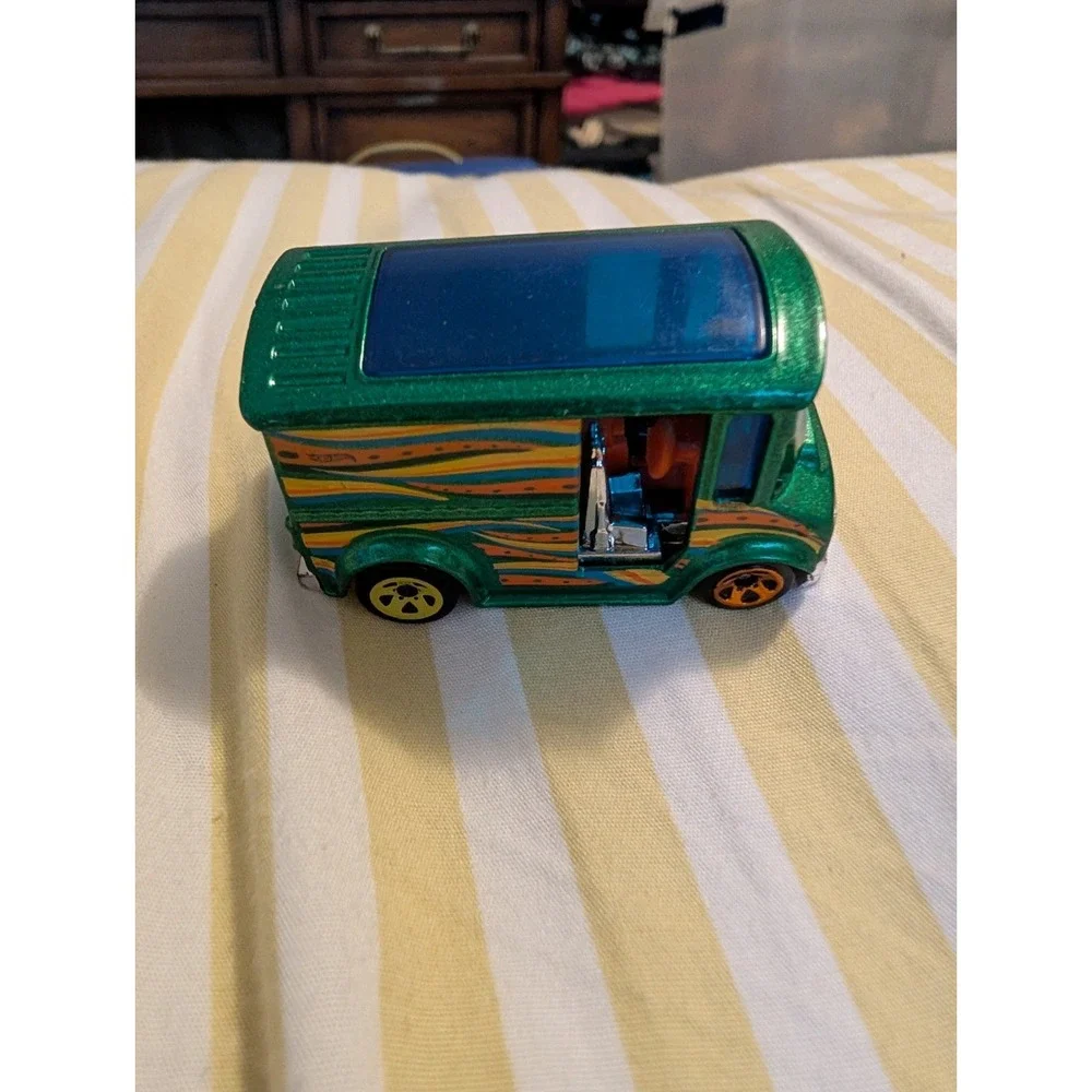 Hot Wheels Bread Box #029 HW ‘14 City-Art Cars Green Loose VHTF!